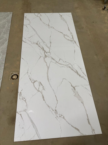 Biały Marmur Połysk 280 cm x 122 cm