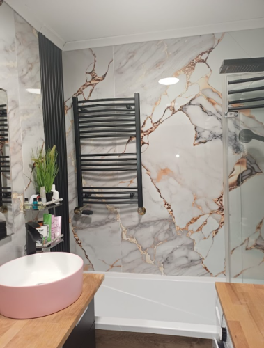 Biało Złoty Marmur 280 cm x 122 cm