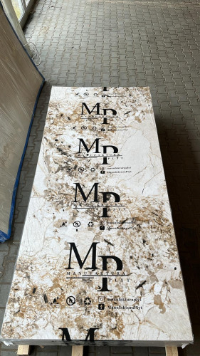 Płyta ścienna - Beżowy kamień połysk 280 cm x 122 cm wersja A